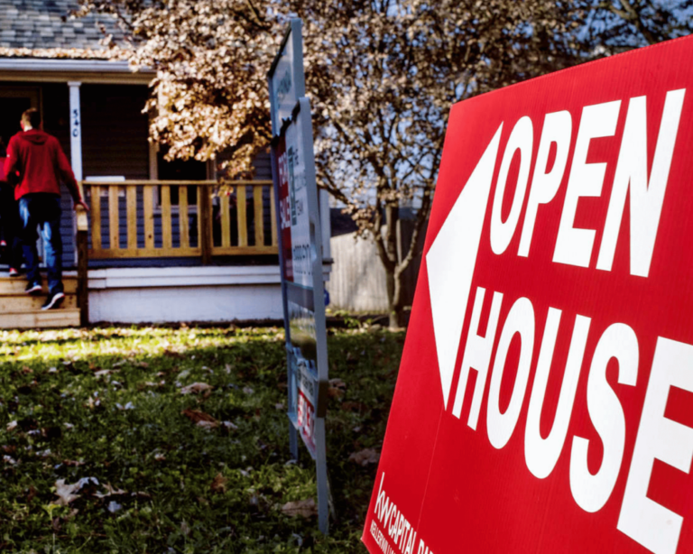 US housing market frozen - will a rate cut fix it? Insights US Rate cuts